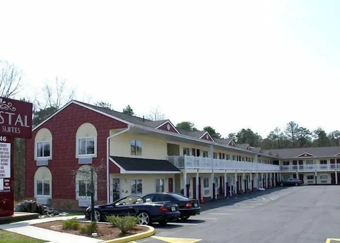 Motel: Crystal Inn And Suites
